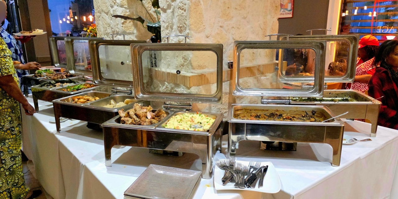 Buffet africain à volonté,un rendez-vous dominical à Meyrin-GENEVE